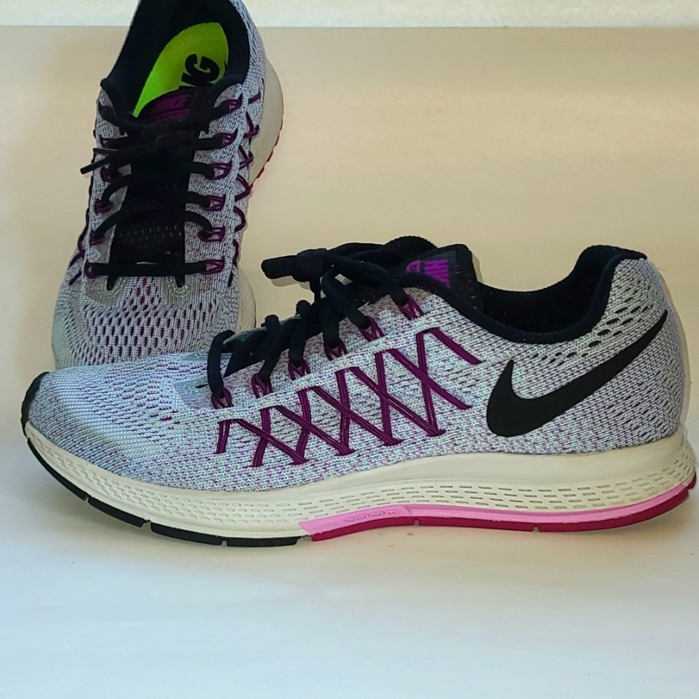 Nike Zoom Pegasus 32 size 9
